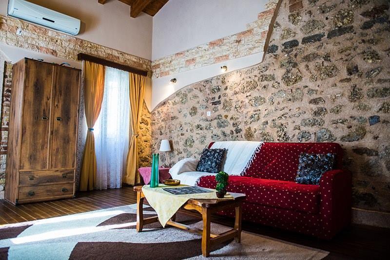 Jason's Stone House Apartament